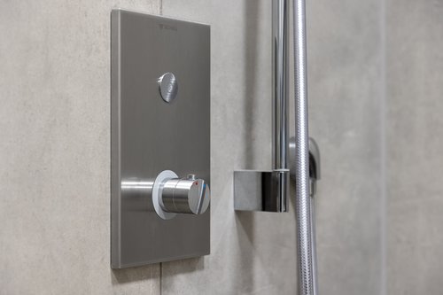 Duschen LINUS D-C-T von SCHELL im Sportbad Dieburg