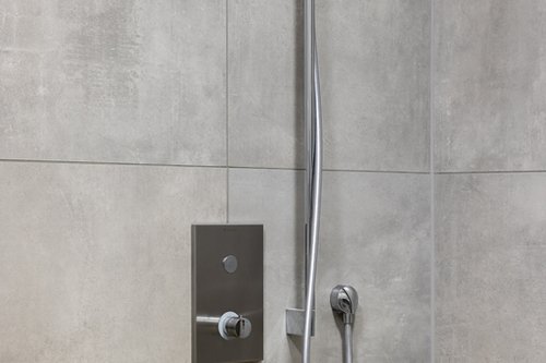 Duschen LINUS D-C-T mit ThermoProtect-Thermostat von SCHELL