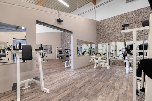 Trainingsgeräte im Therapie- und Fitnessstudio Fit & Fun in St. Leon-Rot