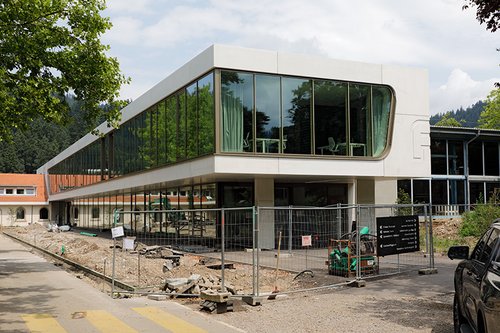 Außenaufnahme des Gebäude der Freiburger Turnerschaft.