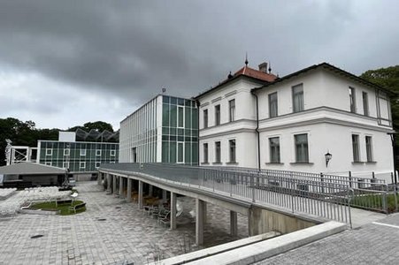 Außenansicht des ActiCity Zentrum für Tanz und Bewegung in Veszprém.