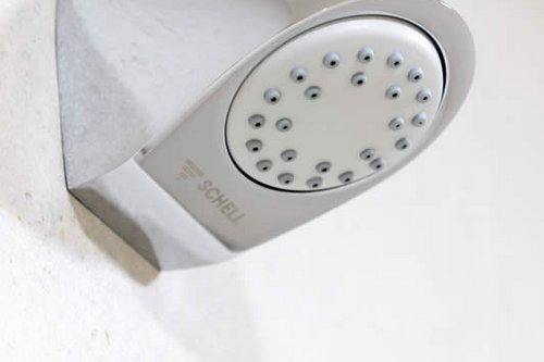 Duschkopf COMOFORT Flex von Schell mit Softstrahl und Antikalknoppen