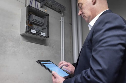 Programmierung von SCHELL Wassermanagement-System SWS vor Inbetriebnahme.