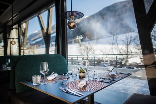 Gedeckter Tisch im Restaurant Stochas.