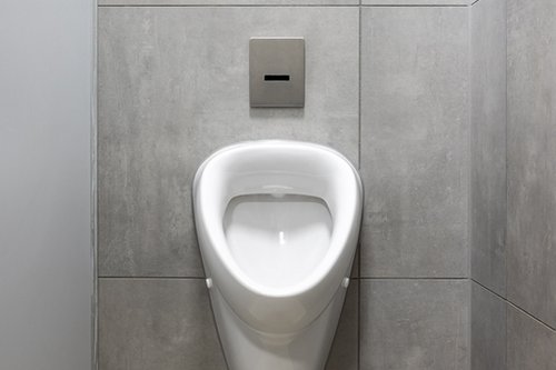 Urinal-Modul MONTUS und berührungslose Urinalsteuerung EDITION E mit Infrarot-Sensor von SCHELL