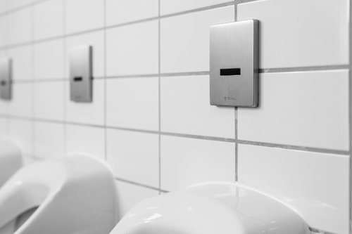 Nahaufnahme-Urinalsteuerung-EDITION-E_Close-up-Urinal-control-EDITION-E_-_1