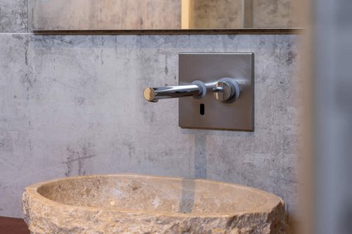 Elektronische Unterputz-Waschtisch-Armatur LINUS W-E-M mit Infratrot-Steuerung