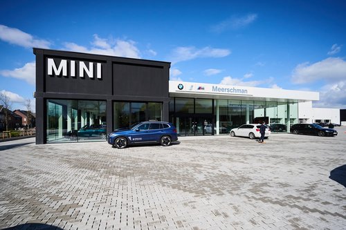 BMW-/Mini Autohaus in Aalst, Belgien.