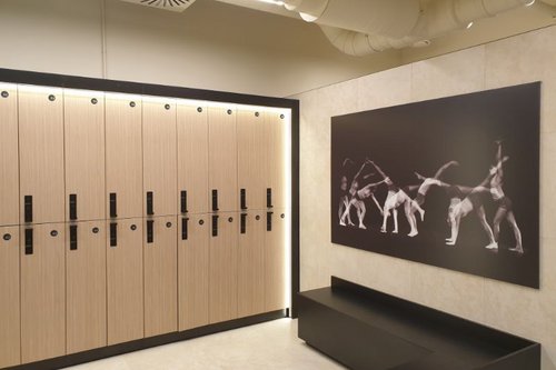 mkleiden des Boutique Fitnessstudios EVO Fitness Bel & Main in Wien.