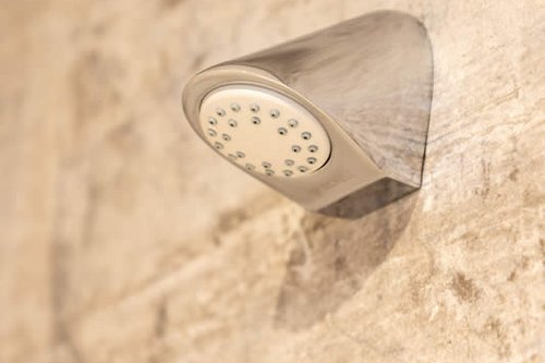 Duschkopf COMFORT Flex von SCHELL mit Softstrahl und Antikalknoppen