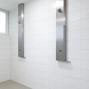 Barrierefreiheit_Kinder_Duschpaneel_LINUS